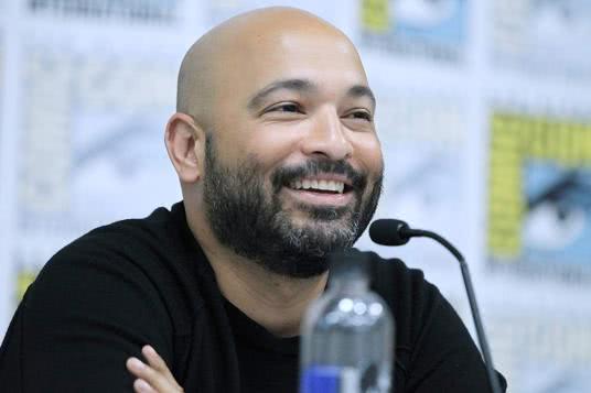 麦克斯米利安诺·贺南德兹