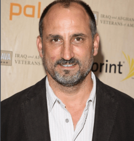 迈克尔·帕帕约翰