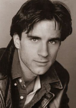 詹姆斯·沃特斯顿