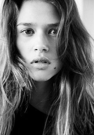 英迪娅·沃兹沃思