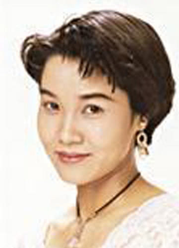 山口由里子