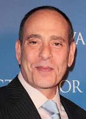 奈斯特·塞拉诺