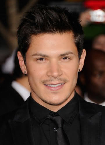 亚历克斯·梅拉兹