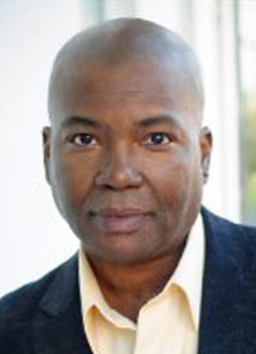 格拉伦·布莱恩特·班克斯