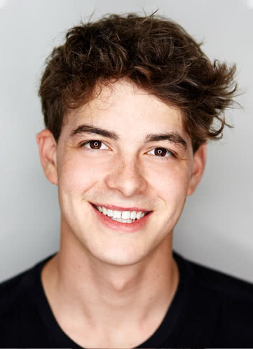 伊瑟尔·布罗萨德