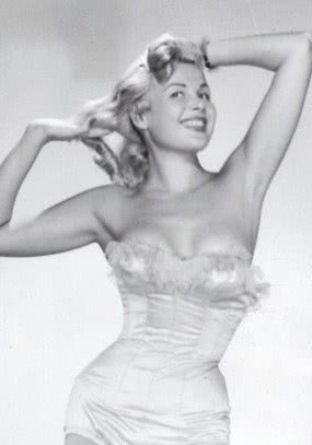 格洛里亚·帕尔