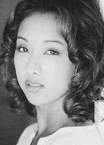 毛丽莎·谭查罗恩