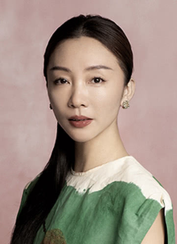 周莉亚