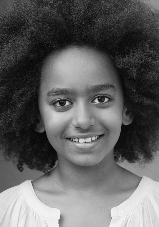 斯特拉·哈里斯