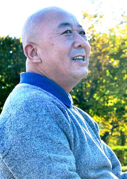 罗凌