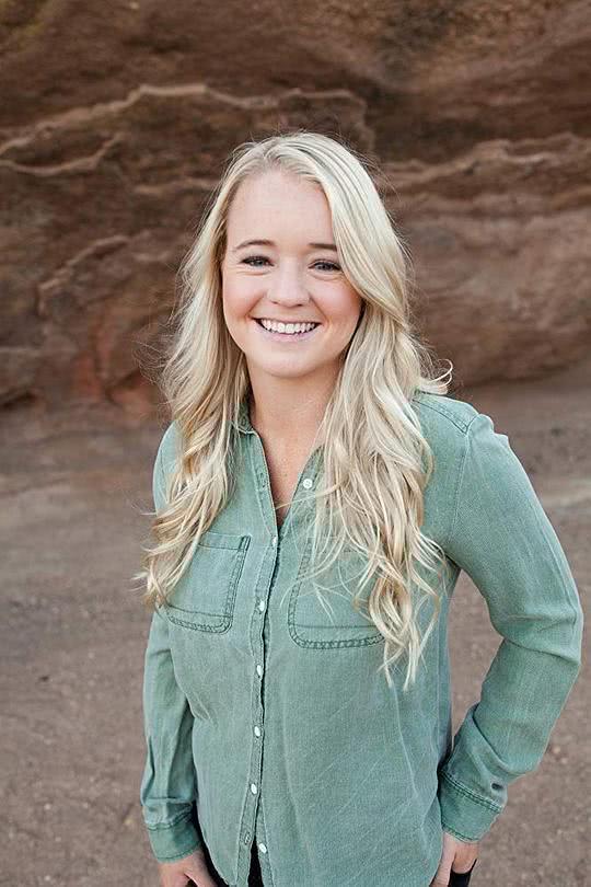 卡莉·克劳格韦尔